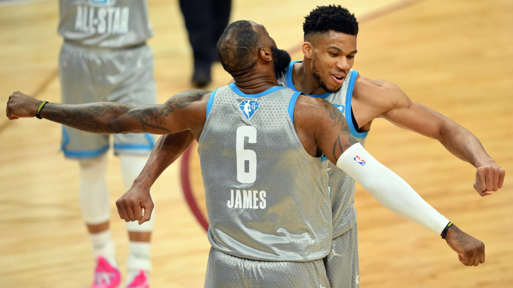 LeBron James, Giannis Antetokounmpo chosen as captains for NBA All-Star  Game 2023 