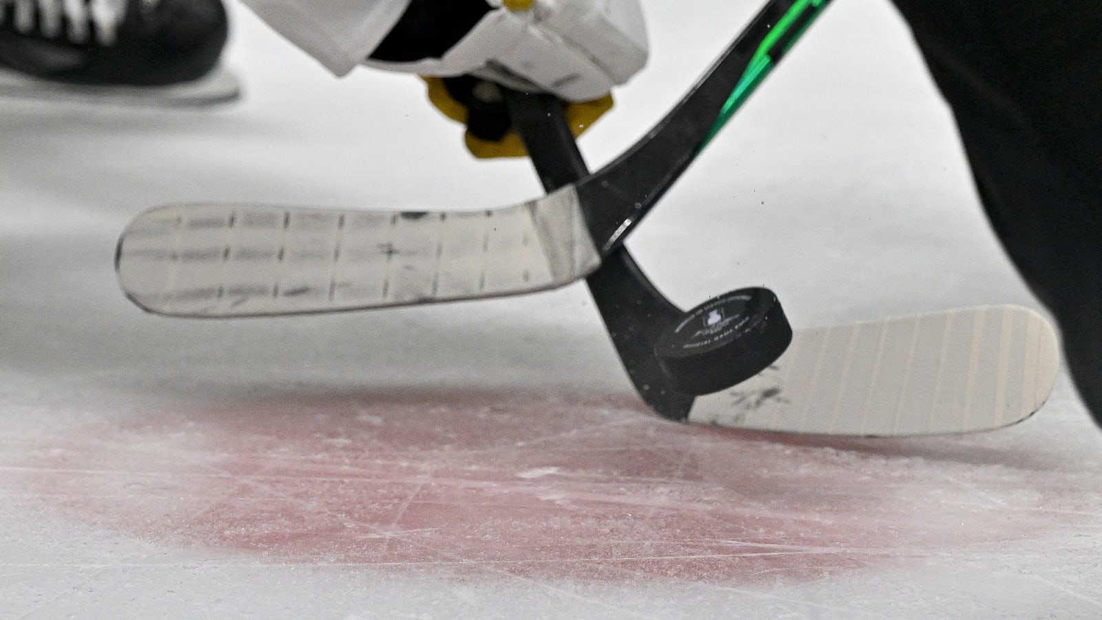 NHL, NHLPA release salary-cap figures through 2027-28