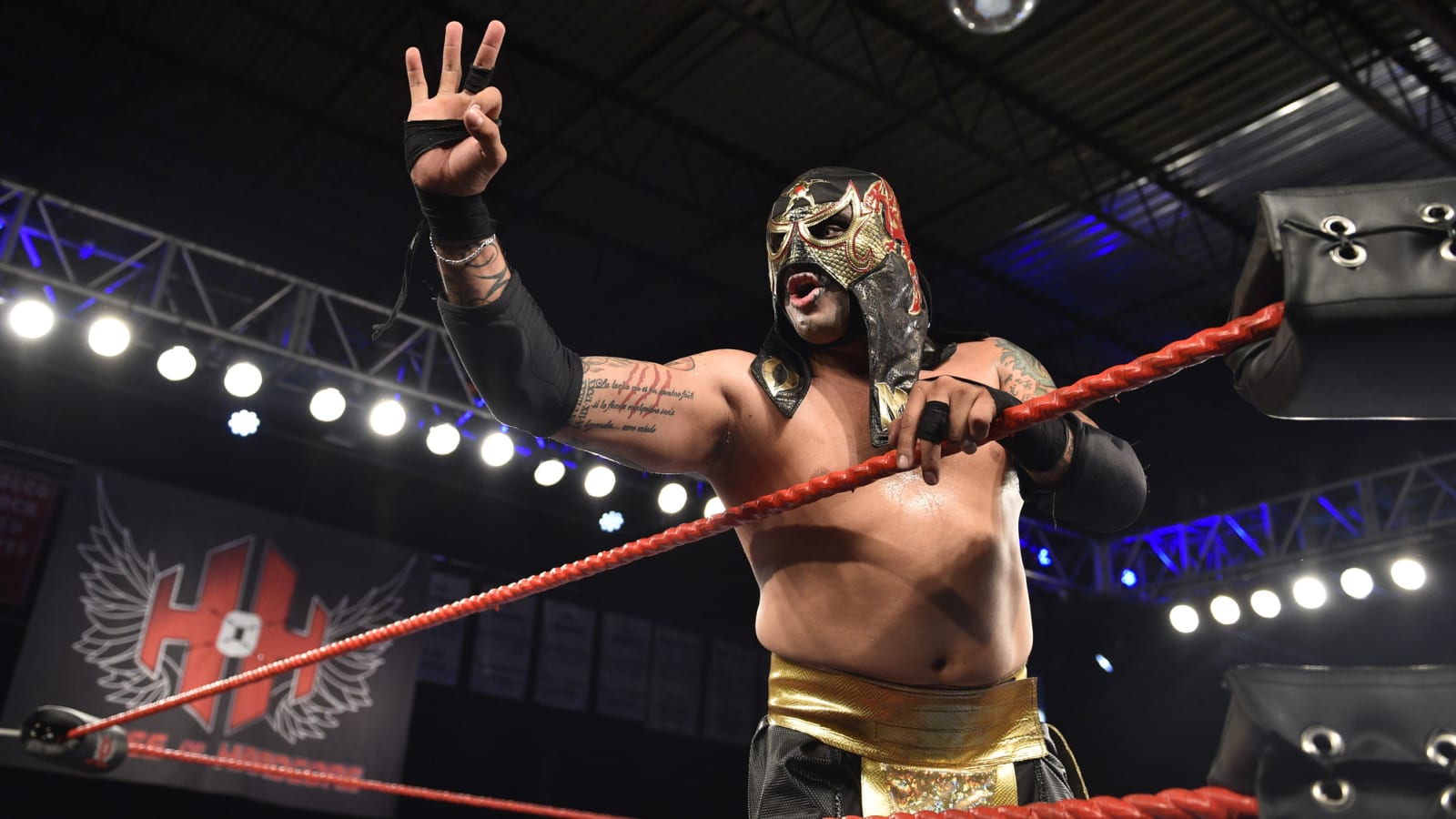 Top AEW tag team reportedly expected to join WWE