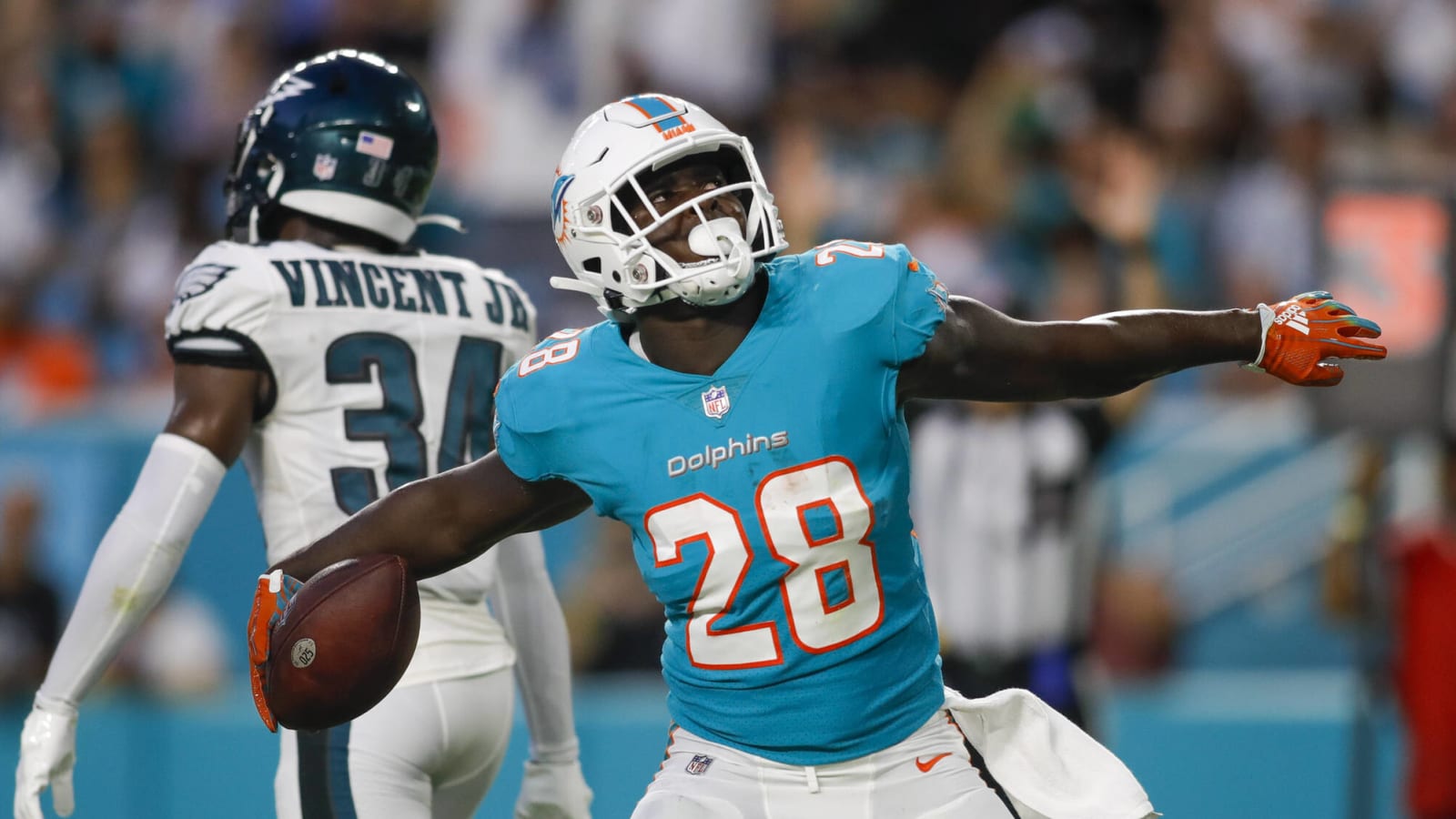 Dolphins release veteran RB Sony Michel