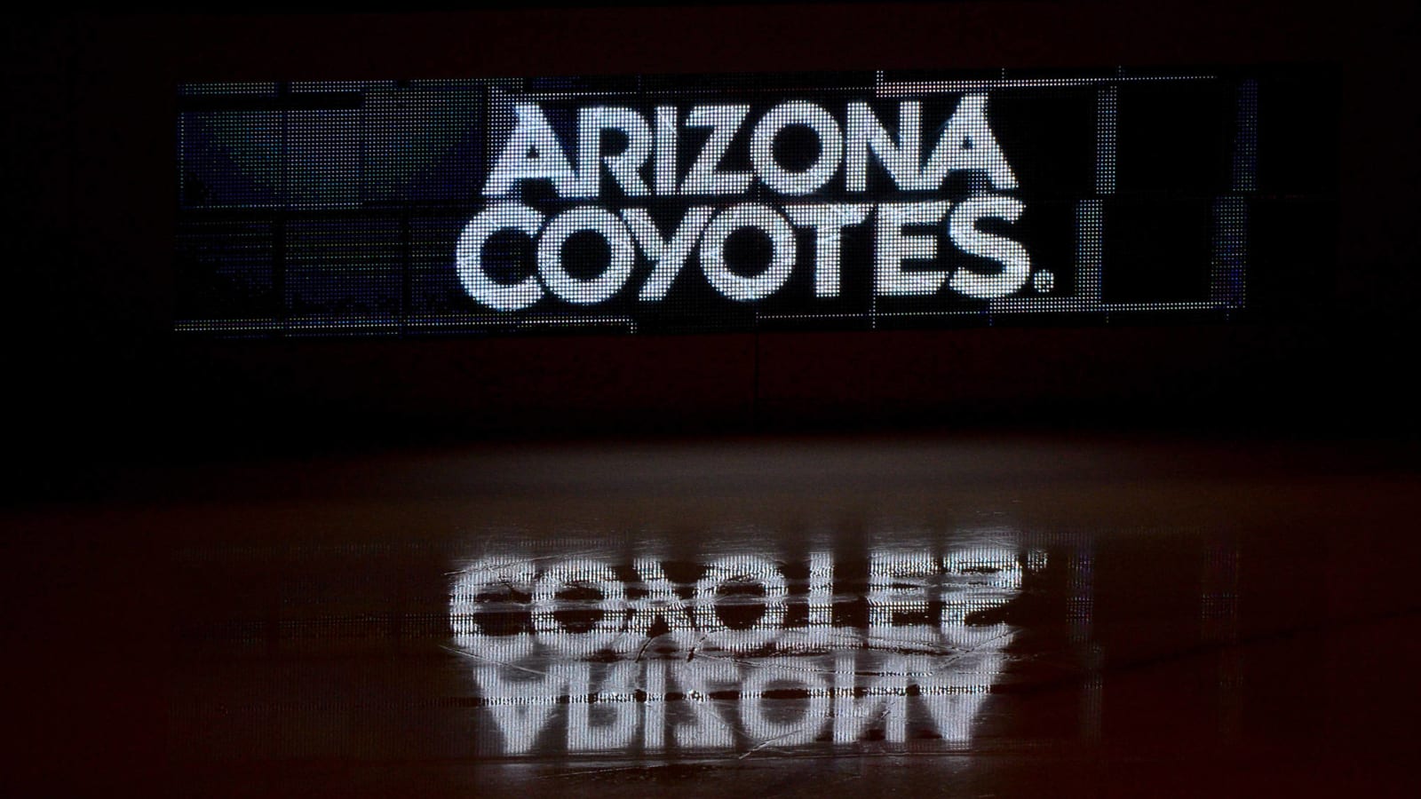 Arizona Coyotes announce Bill Armstrong as new GM