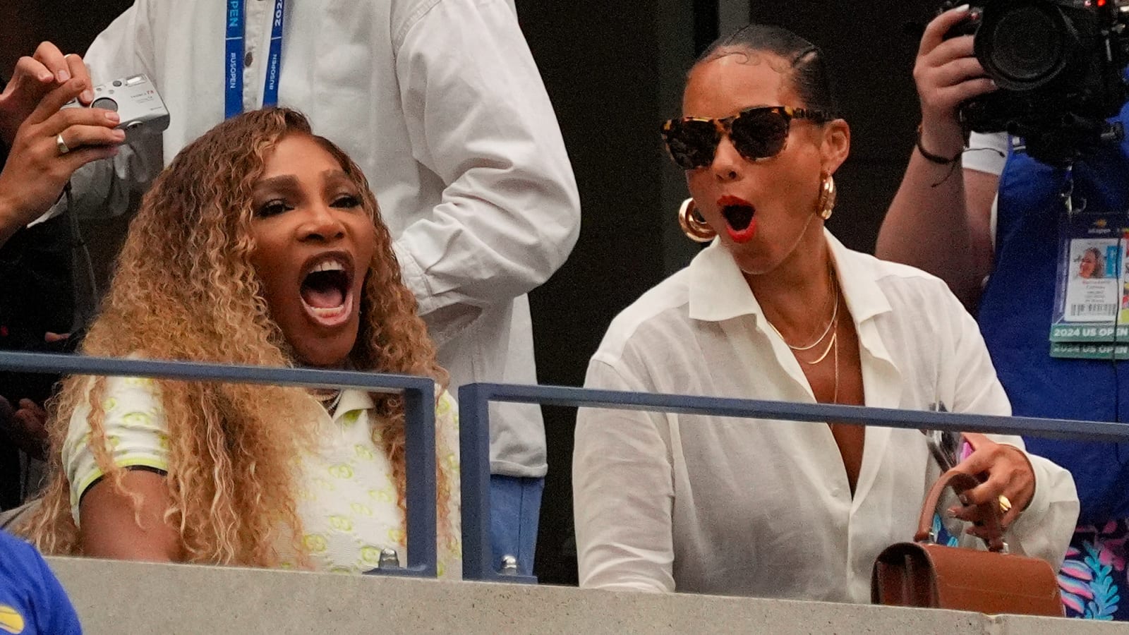Serena Williams makes surprise cameo during Kendrick Lamar&#39;s Super Bowl half-time show performance