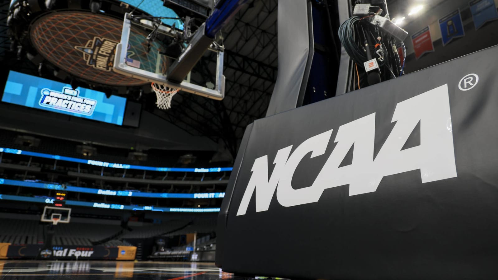 Final Four ticket prices laughably low due to semifinalist group