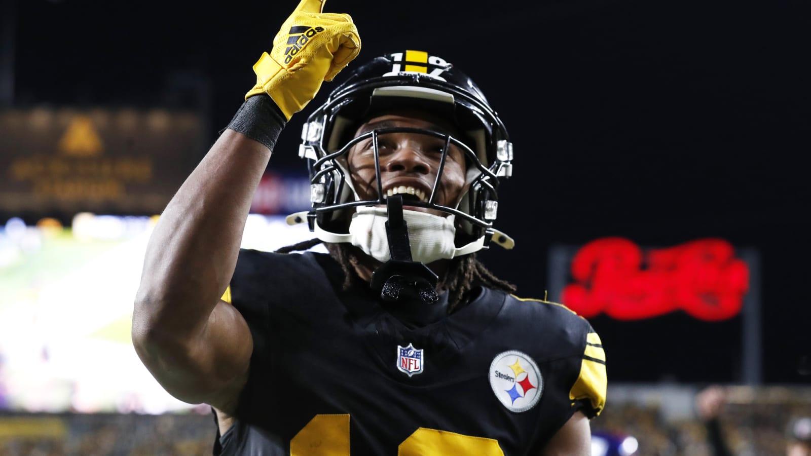 Steelers&#39; Calvin Austin III Fully Defends George Pickens Against The Media: 'I Don&#39;t Get Treated The Same Way'