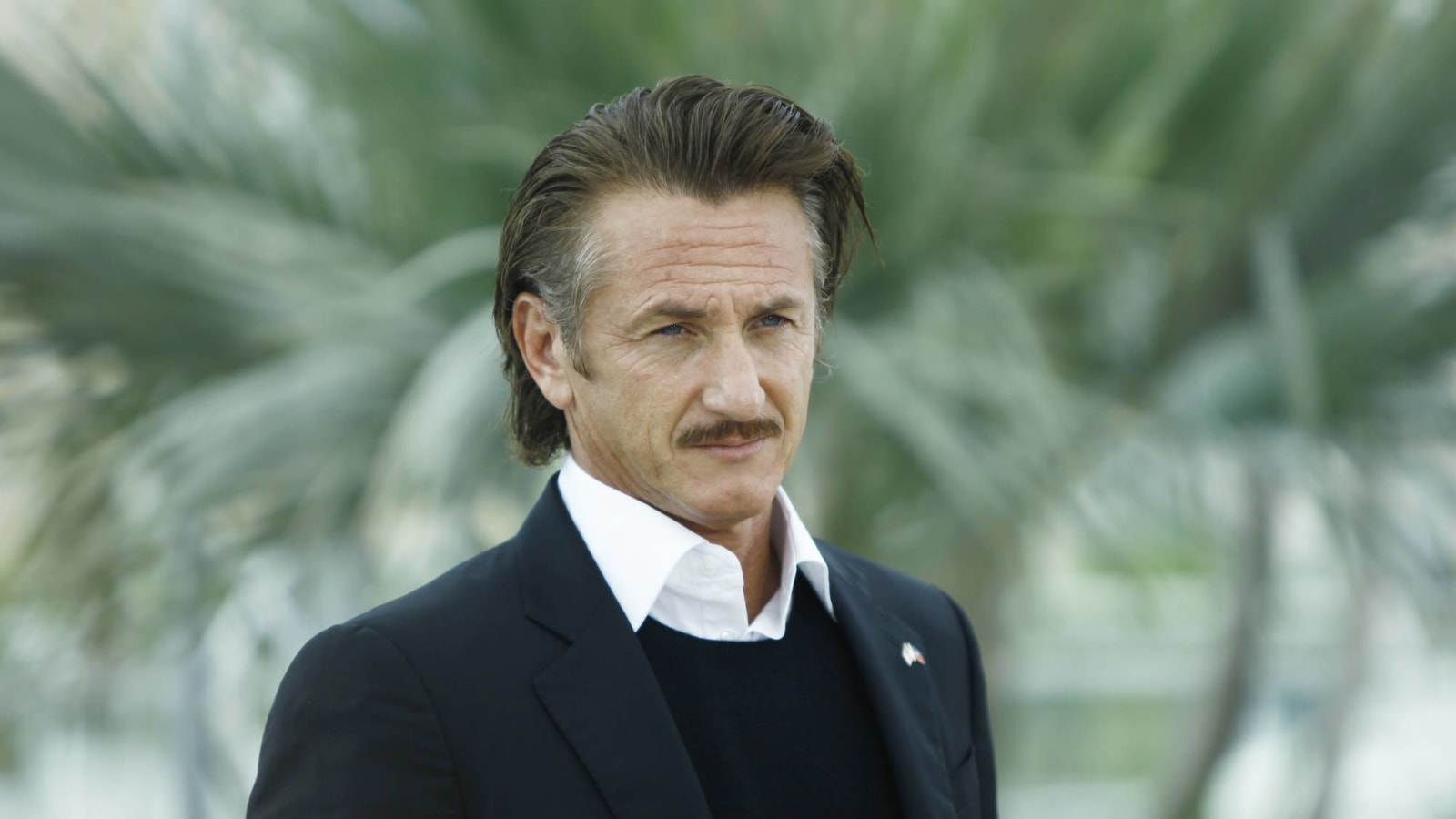 Sean Penn decided to star opposite his daughter in 'Flag Day' at Matt Damon's urging