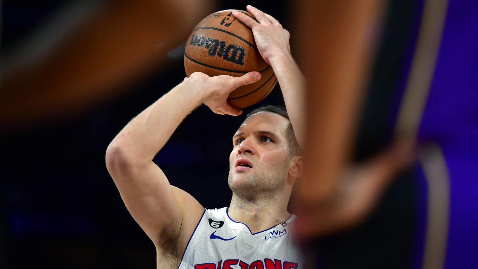 Lakers eye Bogdanovic after Cunningham's season-ending surgery