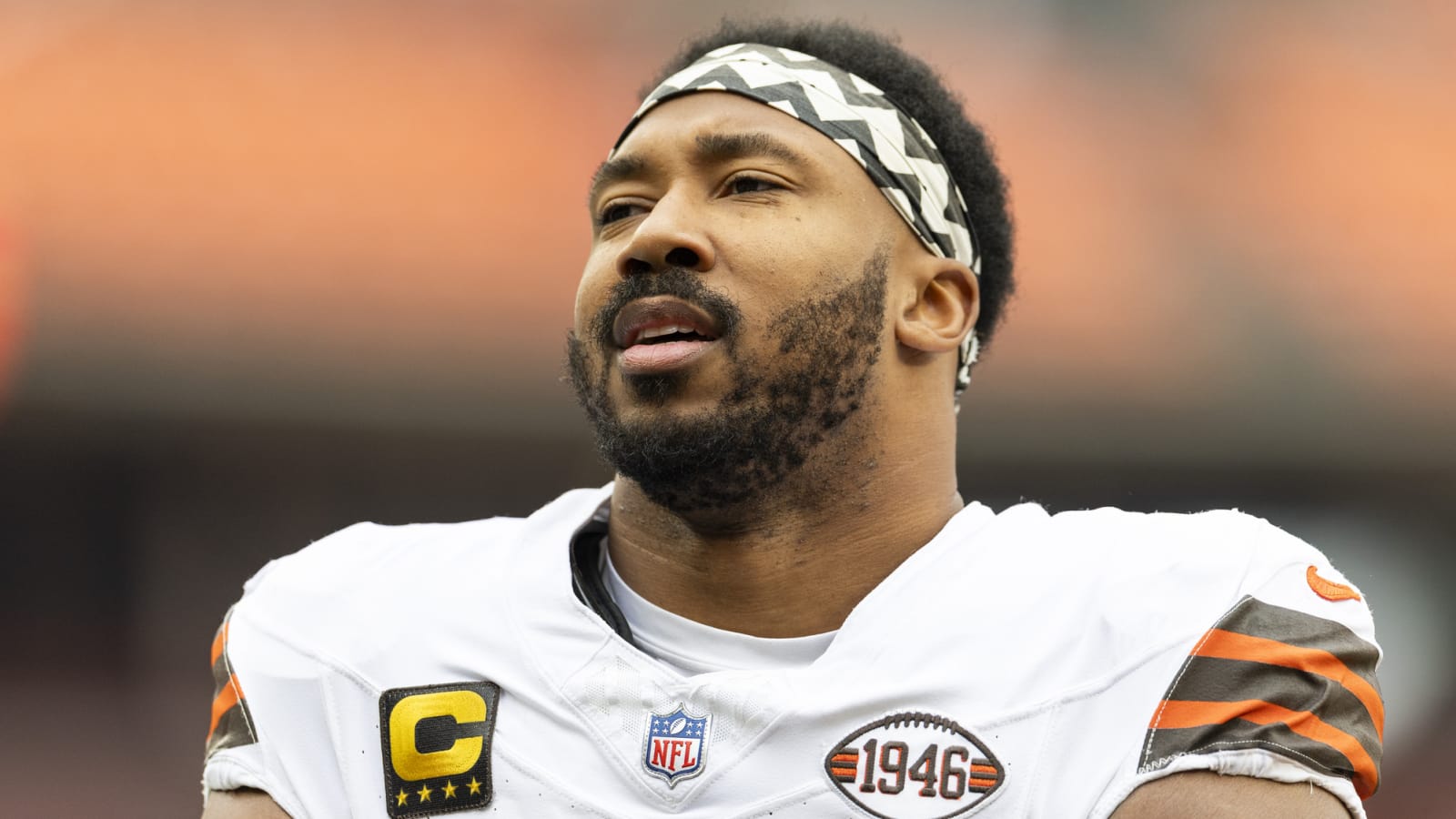 Browns GM expects Myles Garrett to retire with team