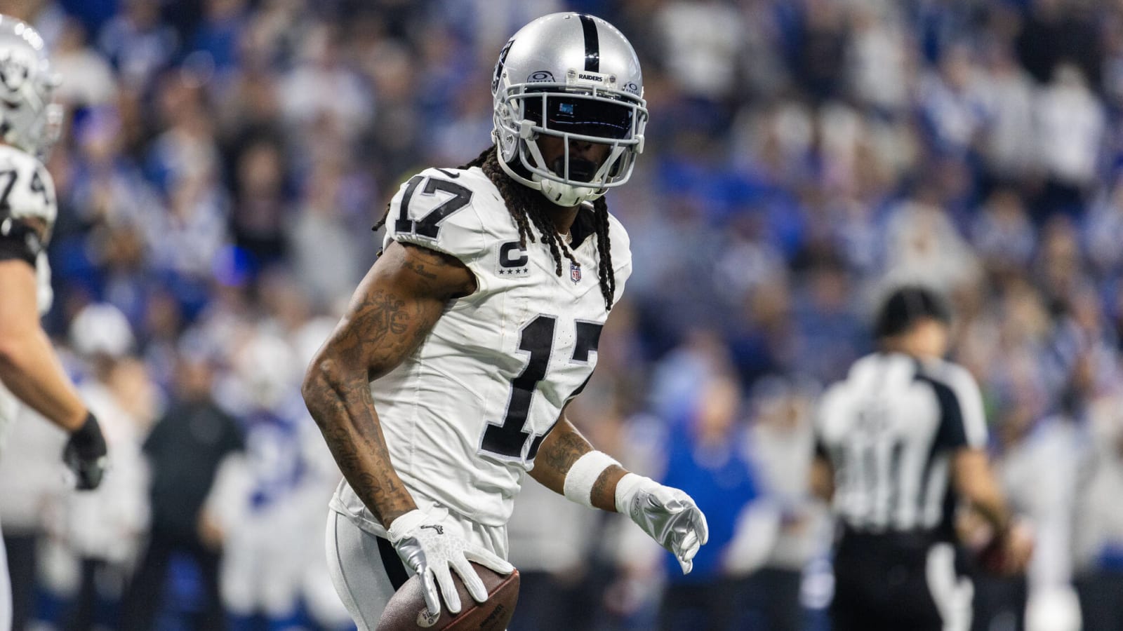 Davante Adams makes his intentions clear about sticking with the Raiders in near future: 'If I wanted to be gone, I’d be gone by now'