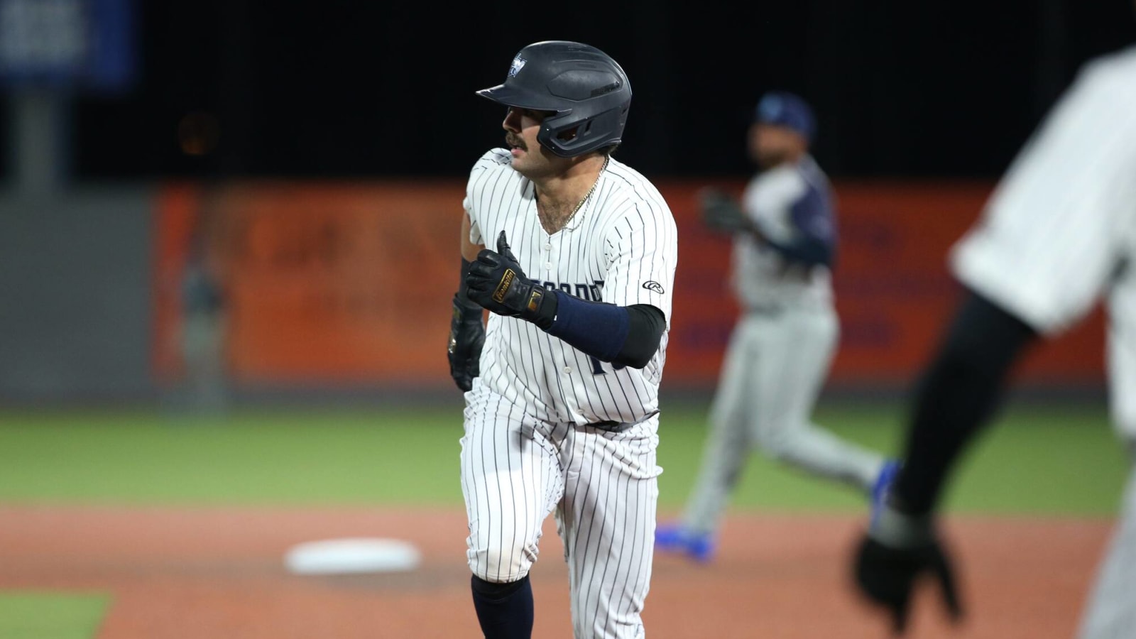 Yankees could have a new first baseman in the fold