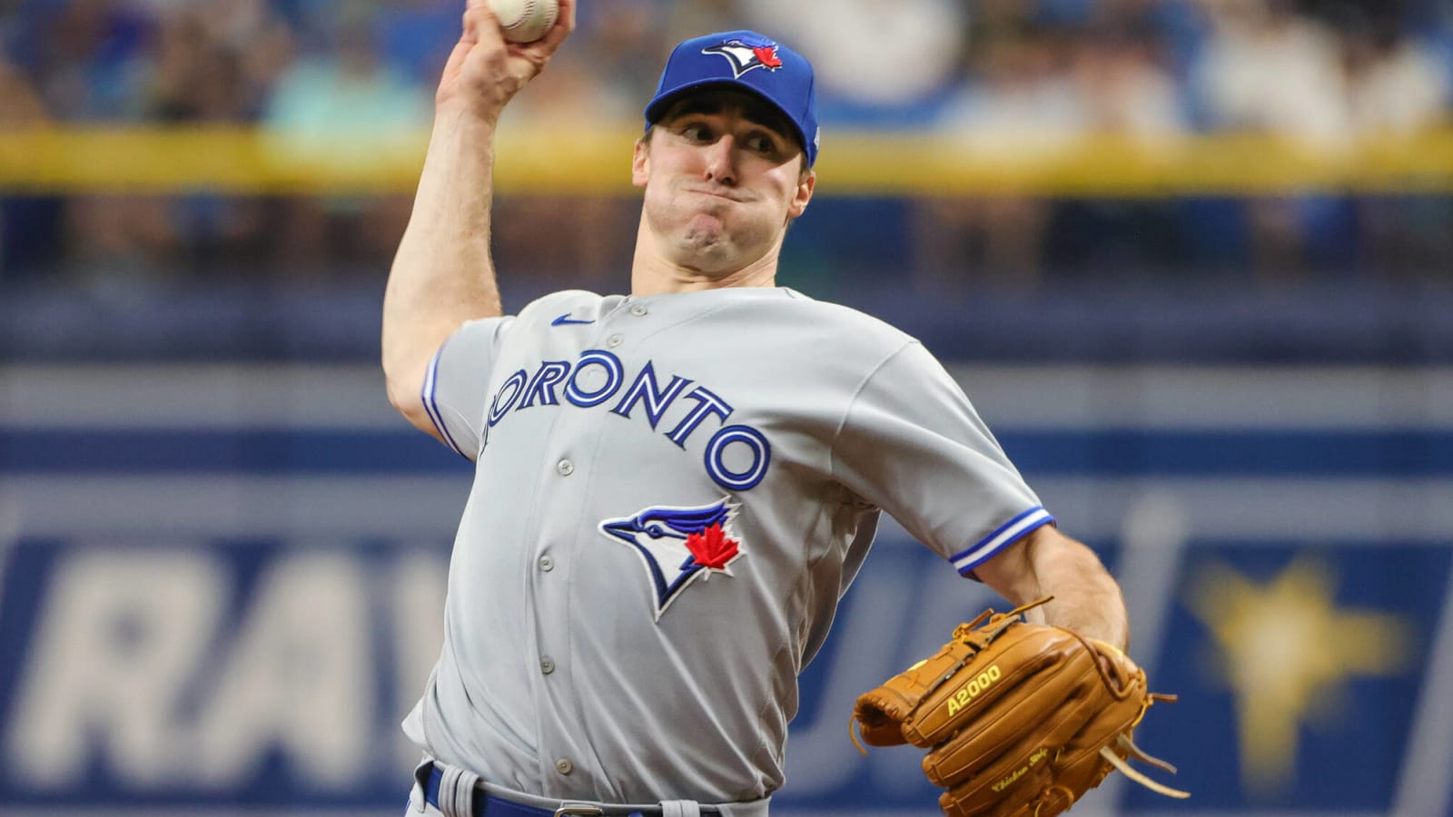 Giants sign RHP Ross Stripling to two-year, $25M deal