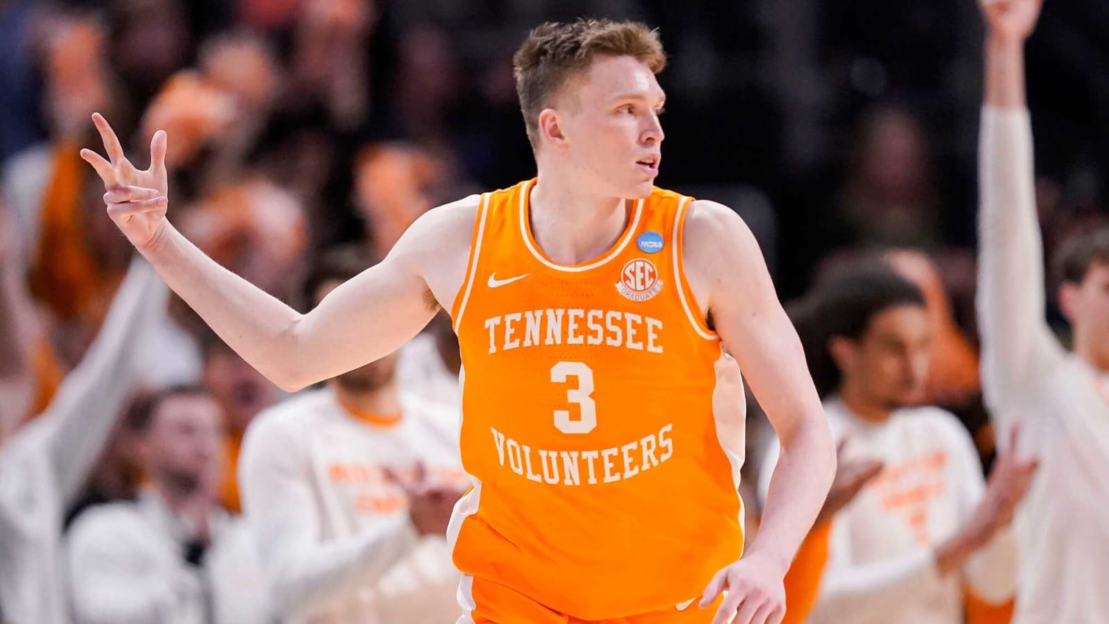 New 2024 NBA mock draft has Tennessee Vols guard Dalton Knecht landing
