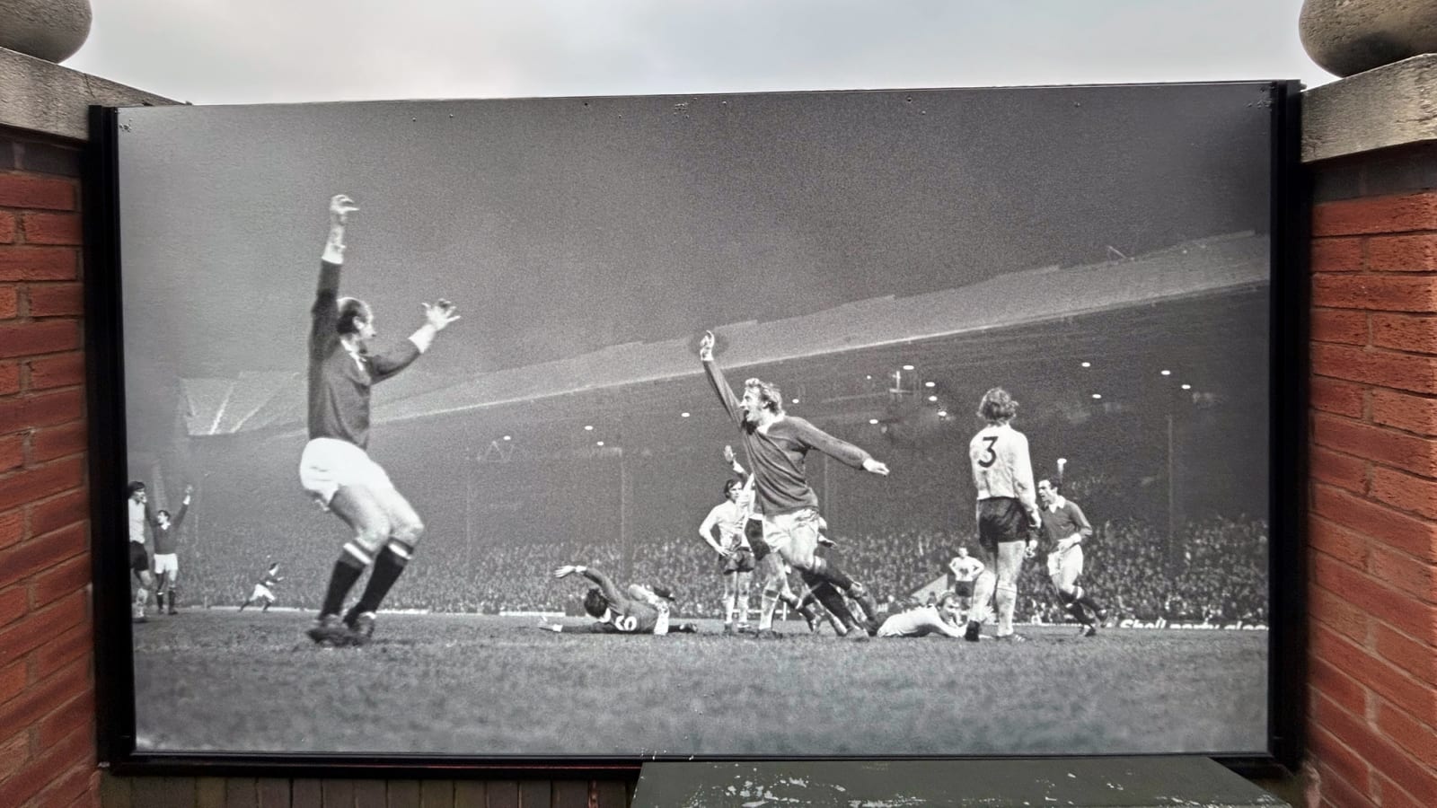 Man United legend Denis Law passes away aged 84