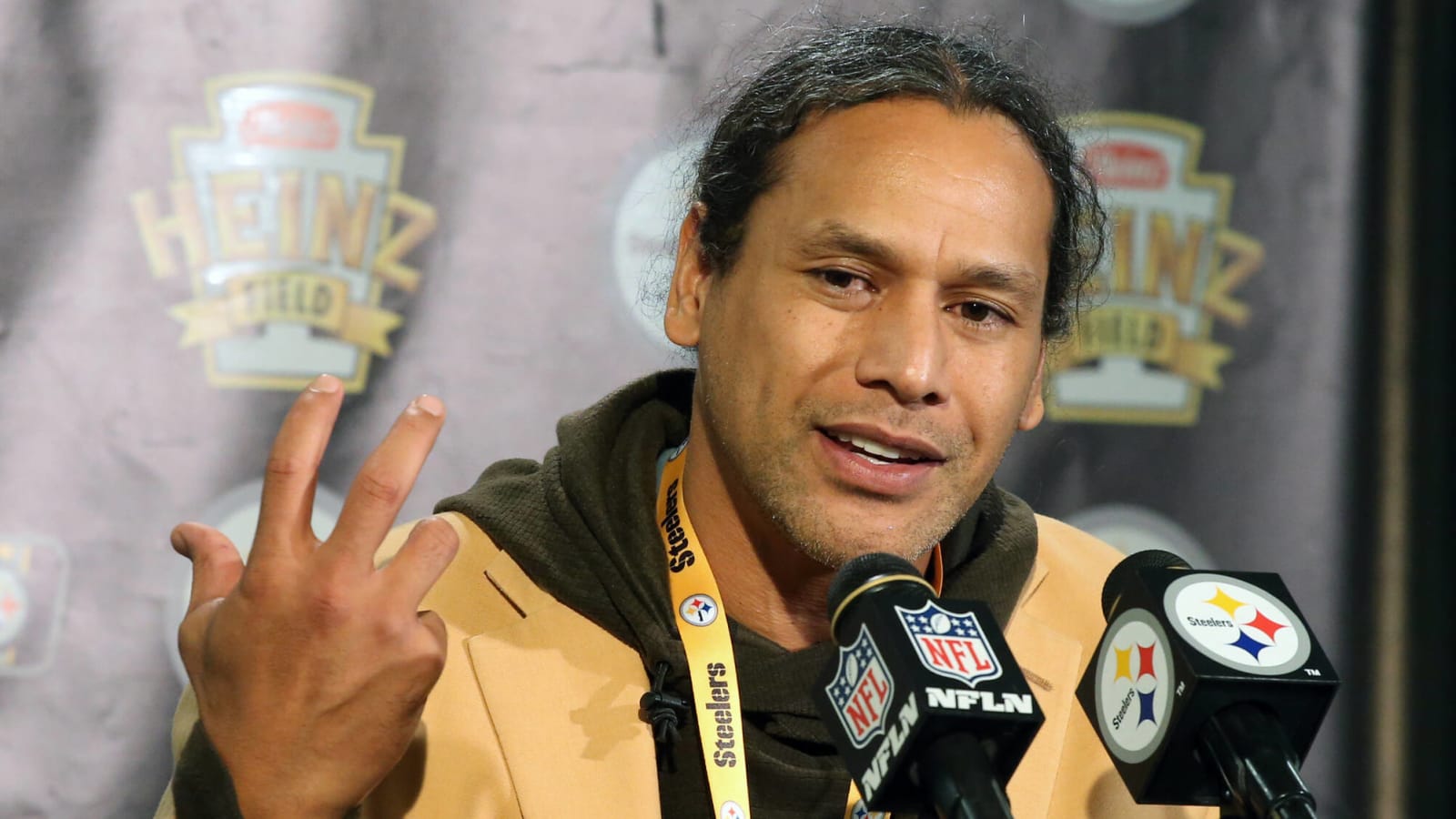  Steelers Legendary Safety Troy Polamalu Gives Praise To New Draft Pick Troy Fautanu