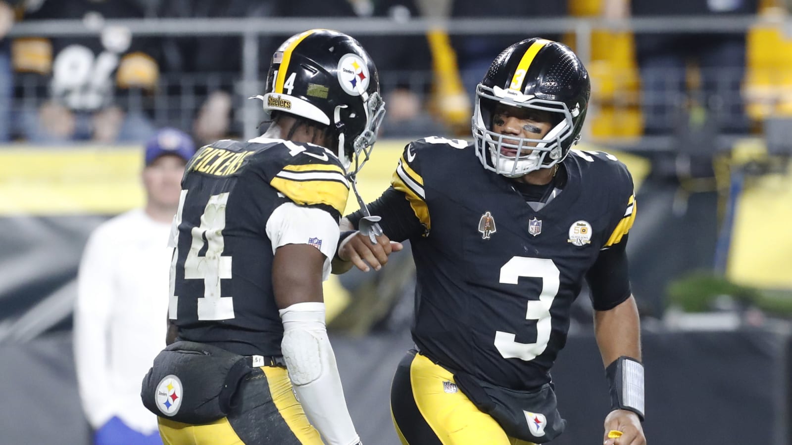 Steelers&#39; Russell Wilson Praises His Own Backup In Justin Fields For Setting Him Up In Great Scenario