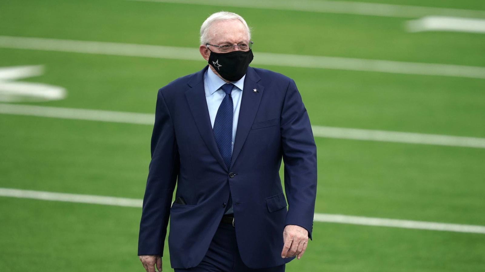 Jerry Jones defends Mike McCarthy: 'I got my man'