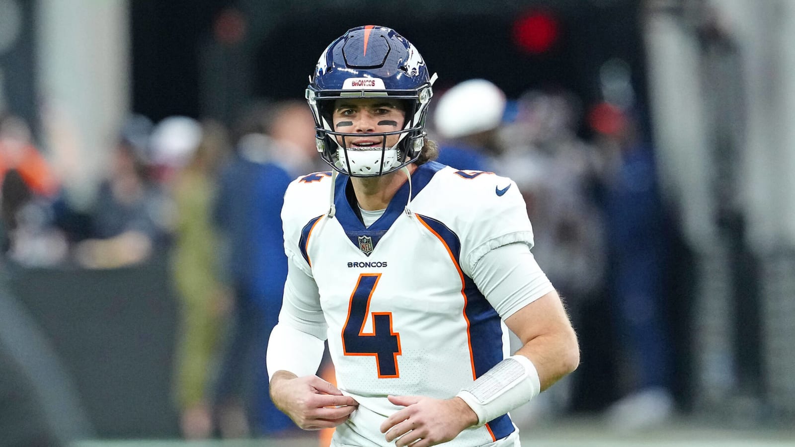 Broncos fans may hate this 2024 starting QB prediction