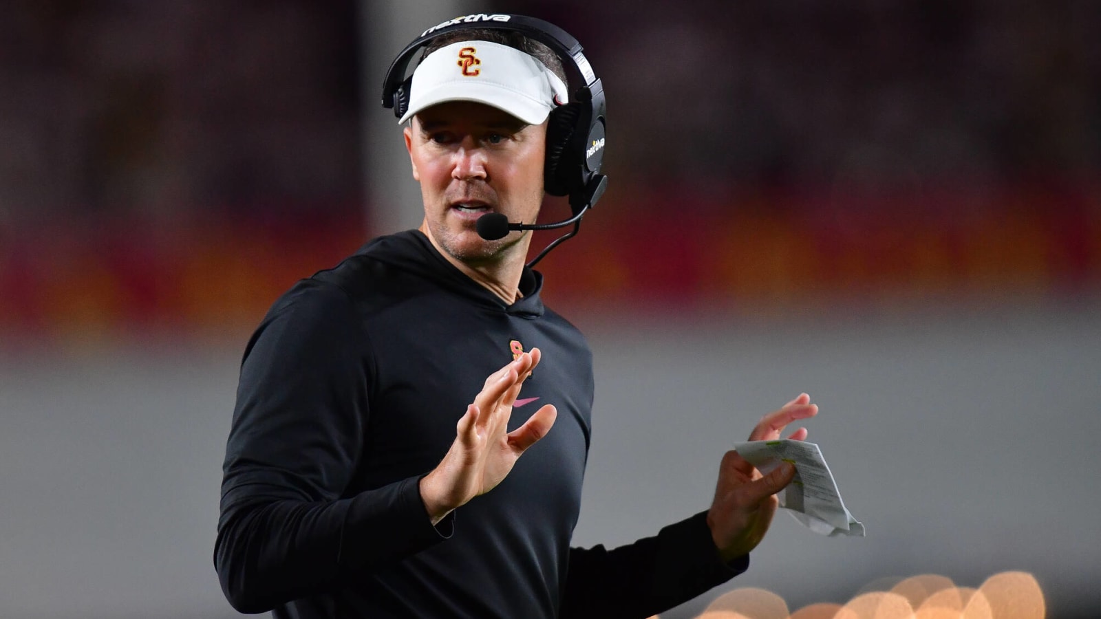 USC Football: Lincoln Riley Downplays Bear Alexander Transfer Rumors, Talk Defensive Lineman’s Future, ‘He wants to leave a mark on this place.’