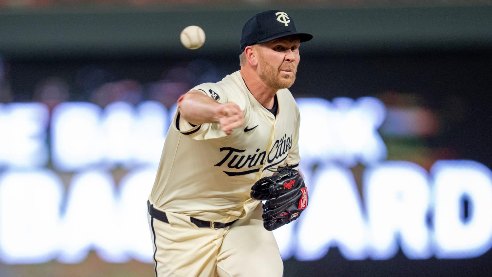 Michael Tonkin to open season on IL