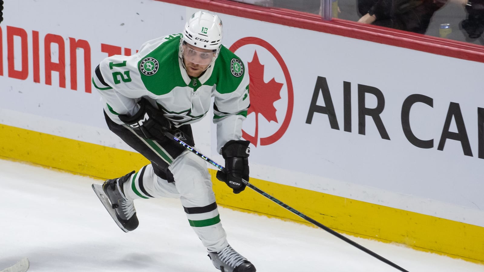 Blues acquire center, right winger in trades