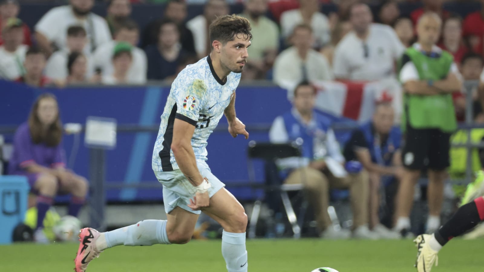 Jorge Mendes client would prefer to join Tottenham over top-four rivals this summer