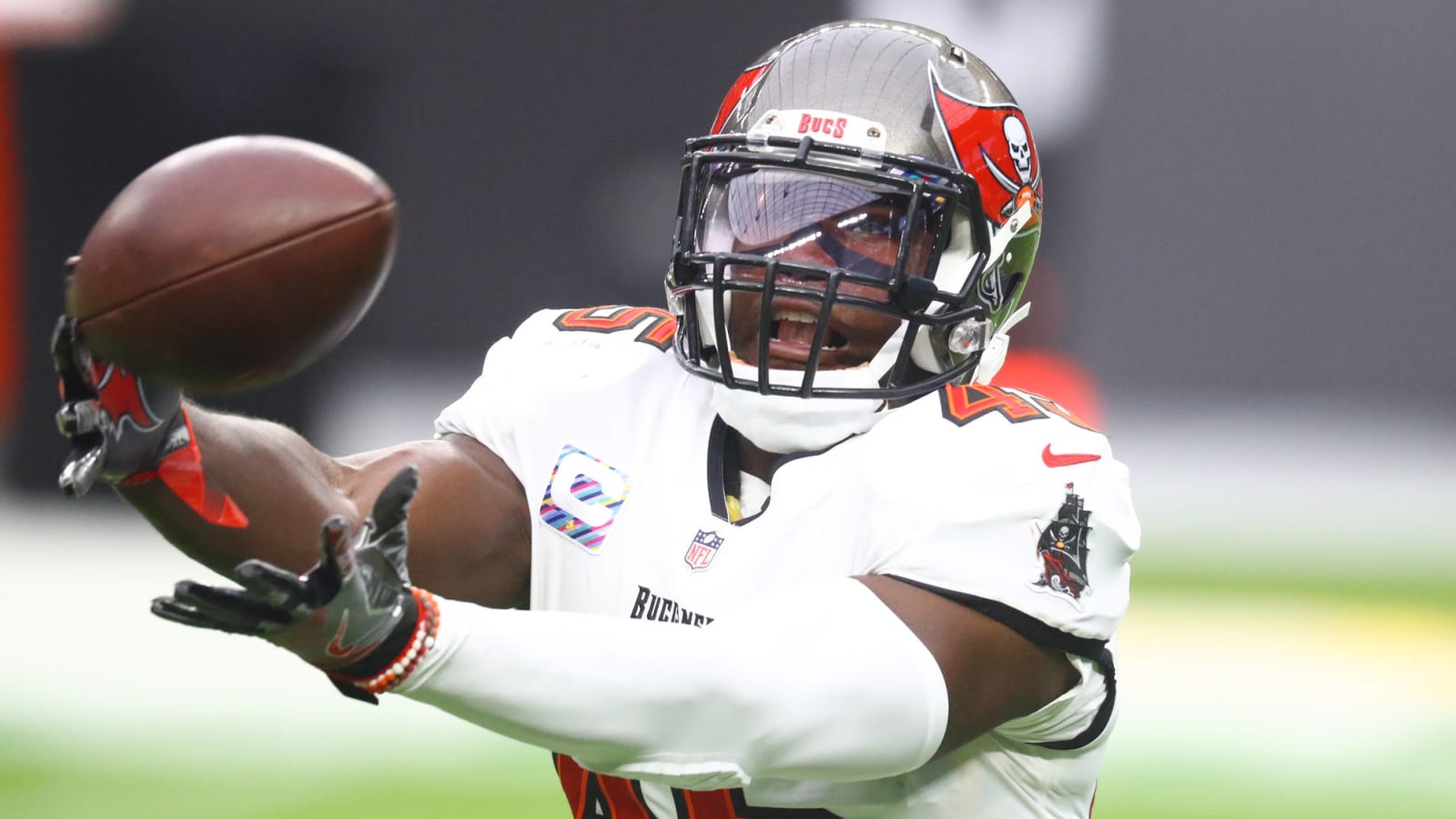 Bucs activate White, McLendon from reserve/COVID-19 list