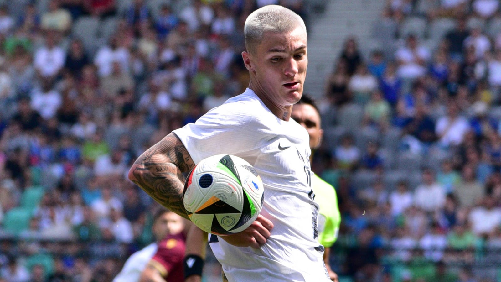 Fabrizio provides Bad News for Arsenal as Benjamin Sesko decides to stay at RB Leipzig