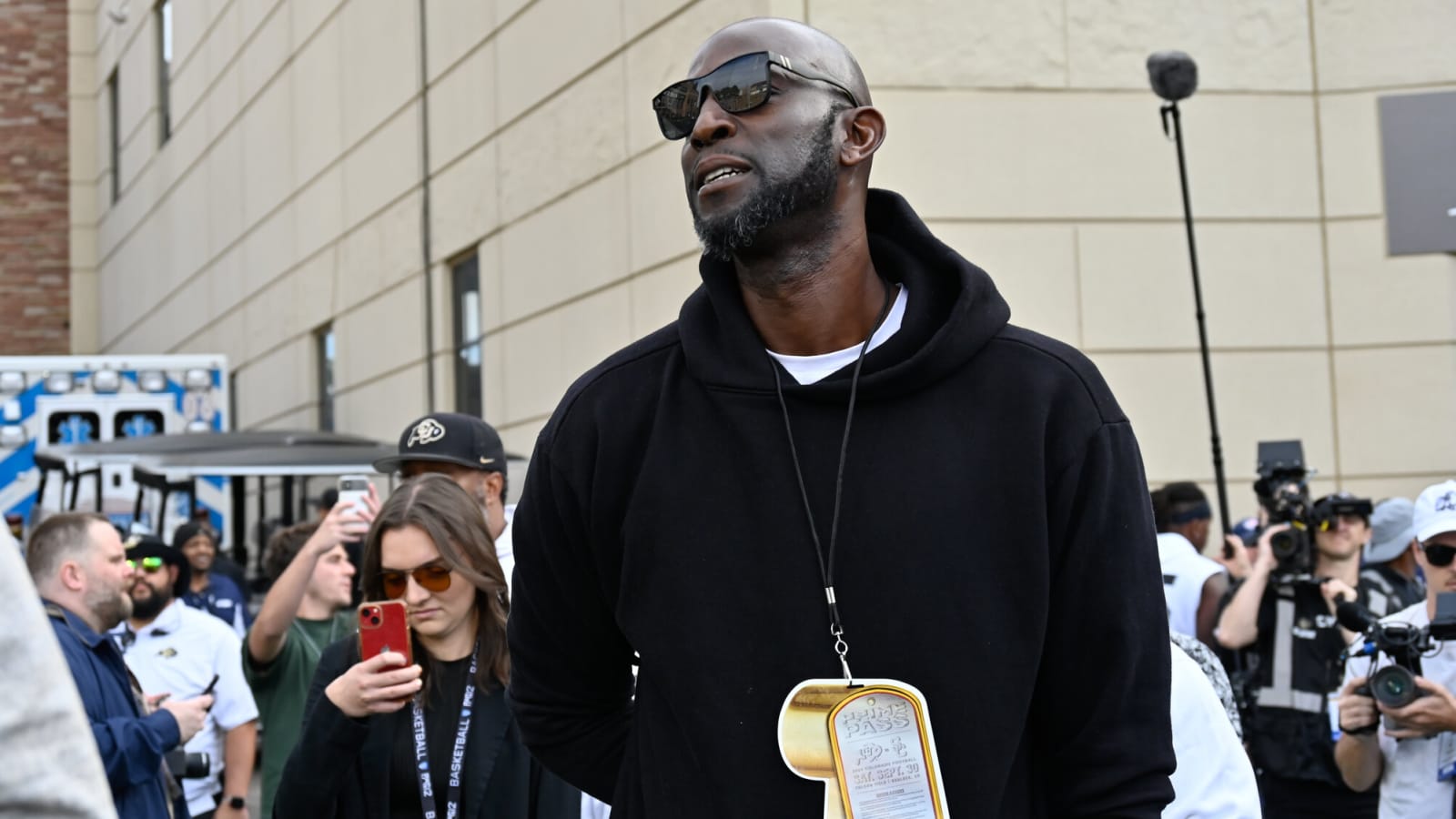 Kevin Garnett Tells Hilarious Story About Hakeem Olajuwon’s Trash Talk