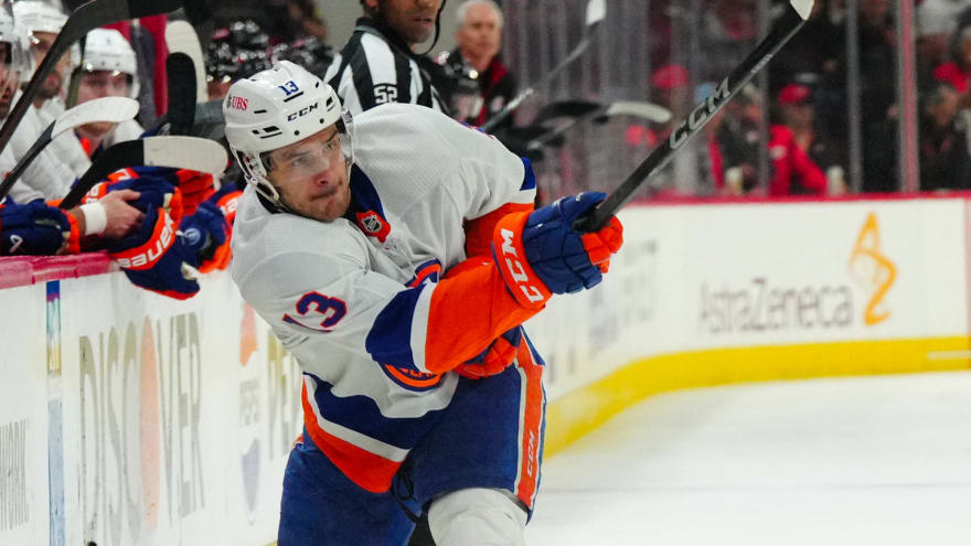 New York Islanders 2023-24 Report Cards: Mat Barzal