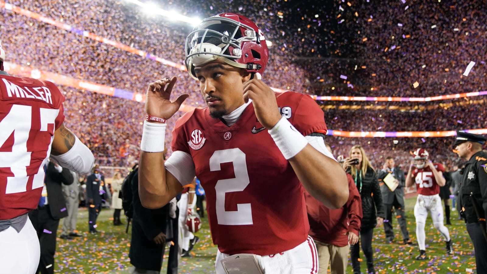 Jalen Hurts and Julio Jones bonding quickly over Alabama roots