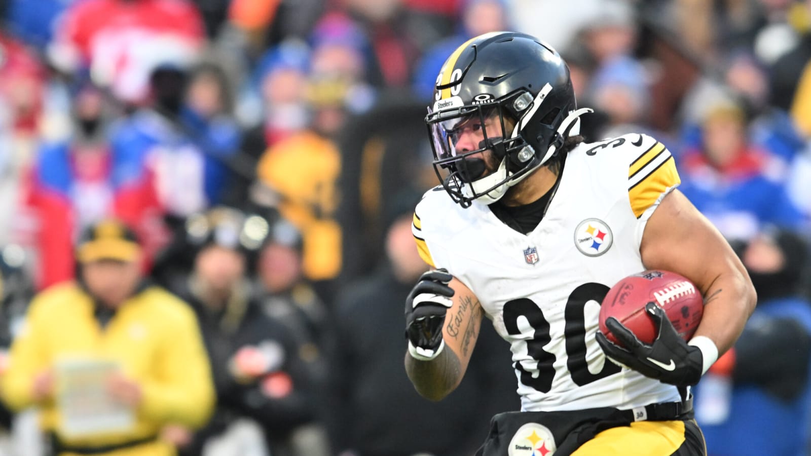 Jaylen Warren Shines in One Key Stat