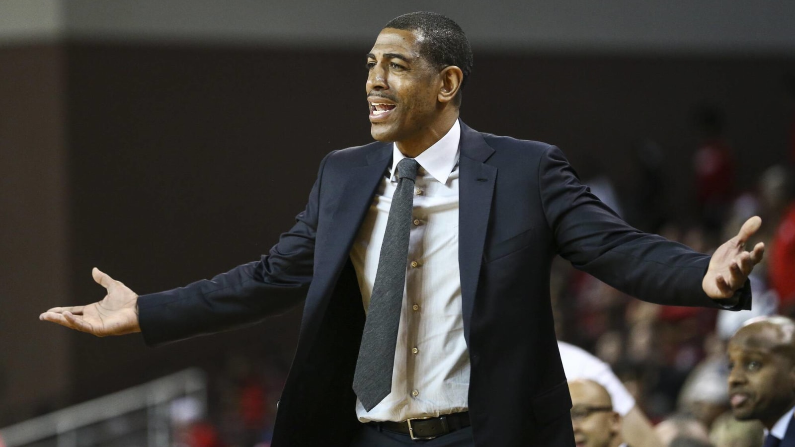 Nets Promoting Kevin Ollie to Interim Coach