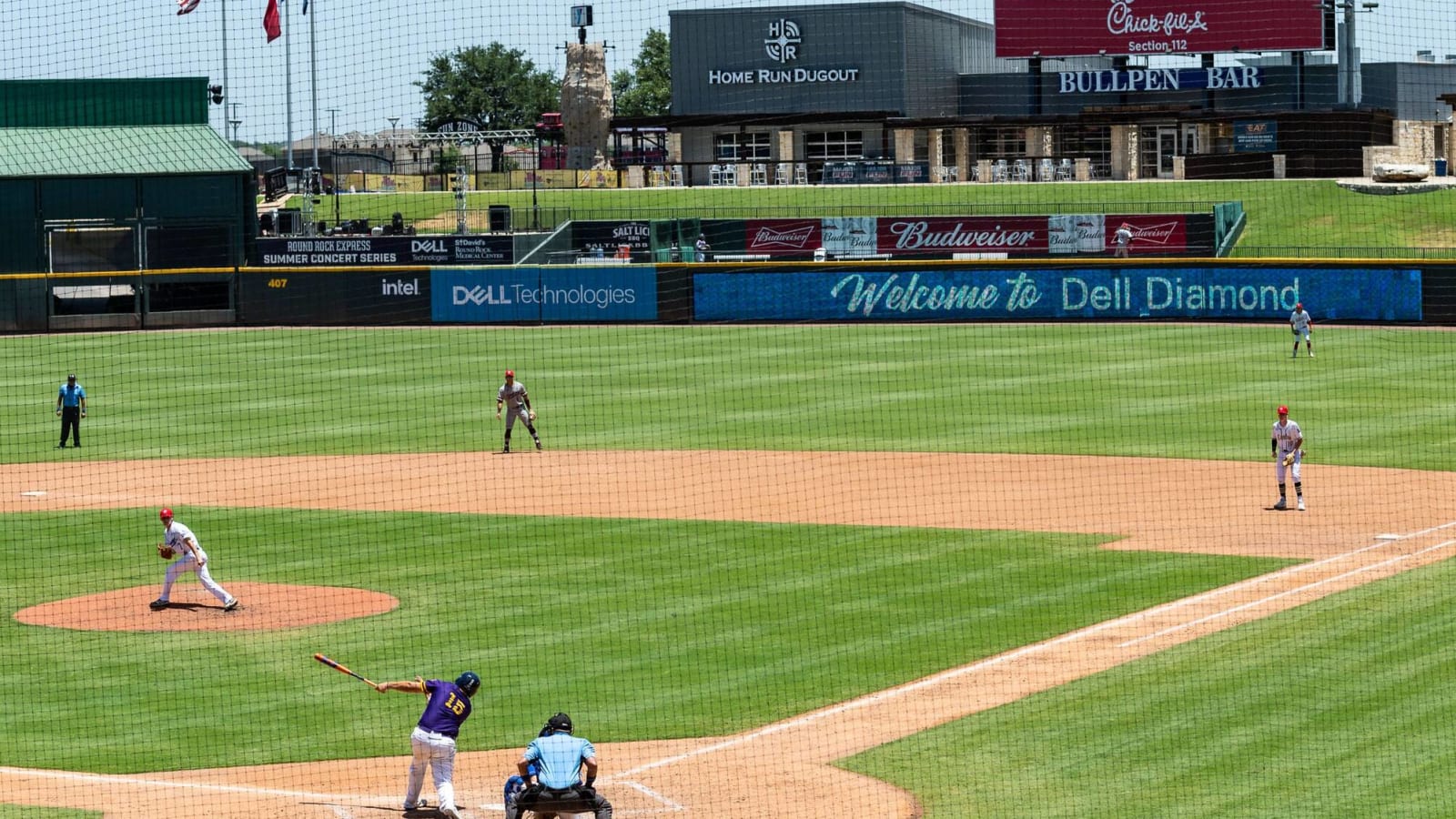 JUCO baseball coach resigns over scandal Yardbarker