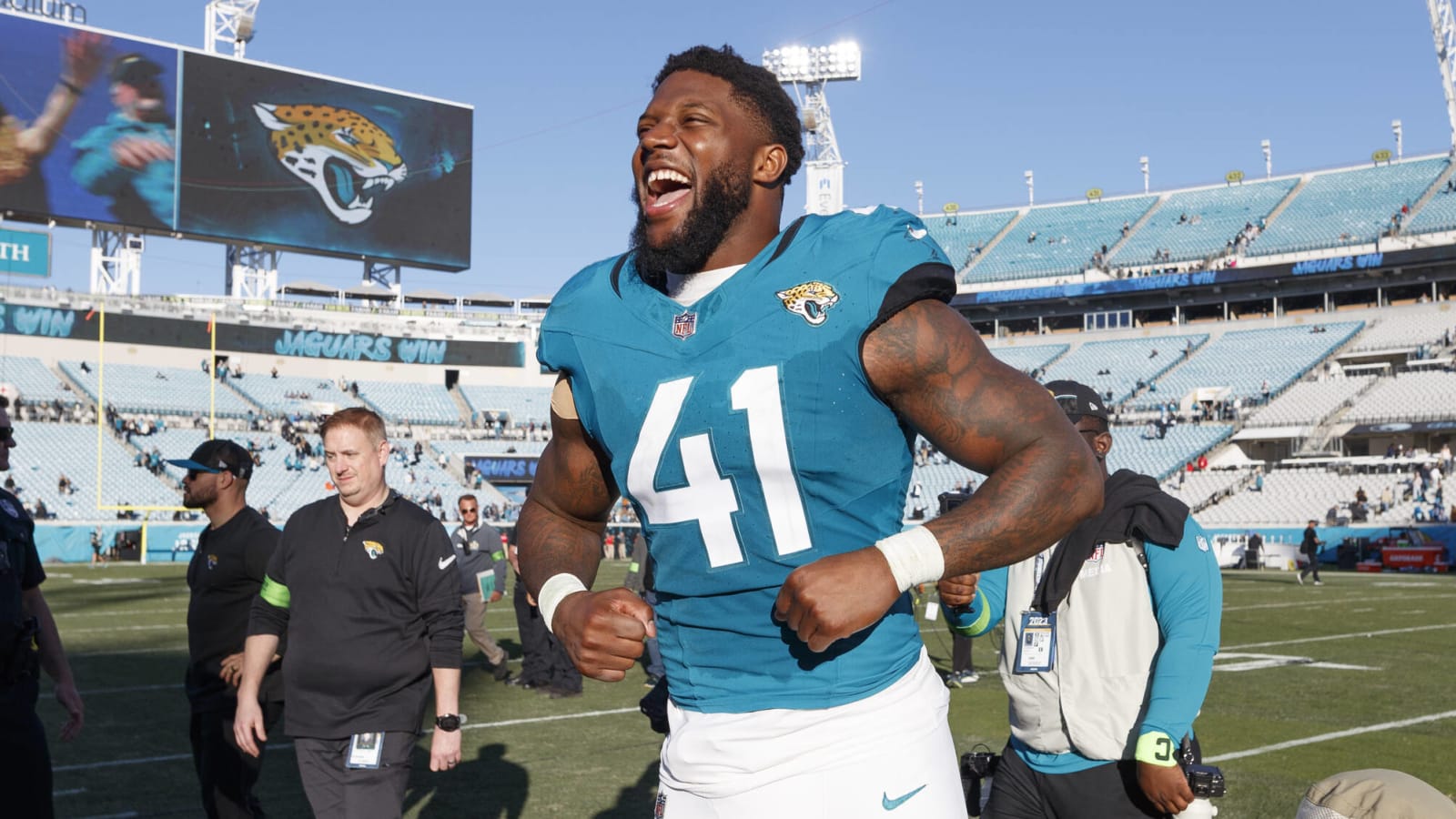 Pro Bowl LB's extension is most important move of Jags' offseason