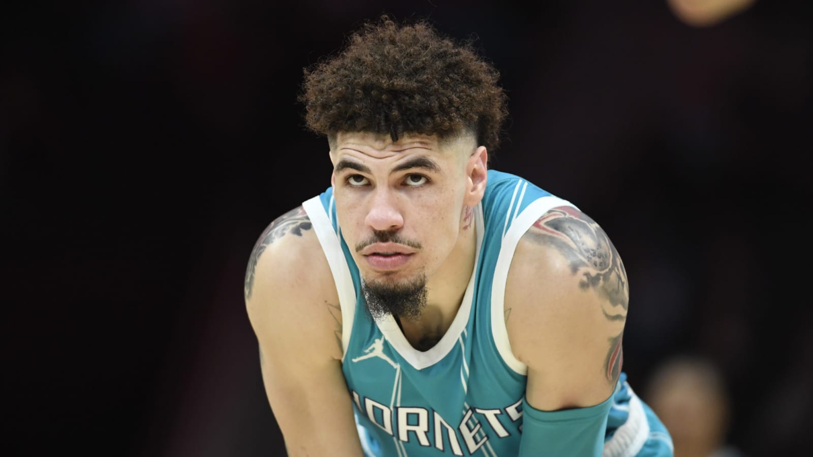 Watch: Hornets' LaMelo Ball fakes out Wizards defenders