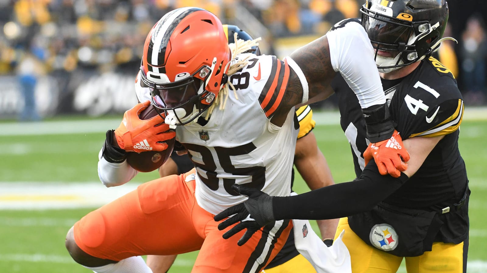 Browns&#39; David Njoku Hates The Pittsburgh Steelers: 'I Just Can&#39;t Stand Them'