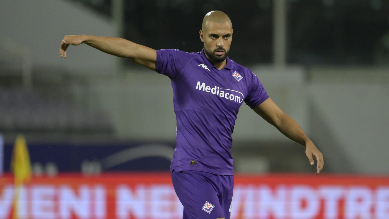 Italian media rule out Manchester United move for Fiorentina midfielder