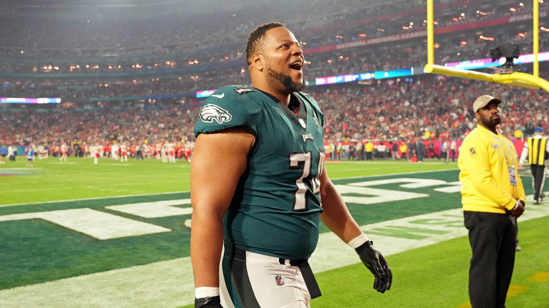 Ndamukong Suh, Portland native, headed to Super Bowl with Eagles