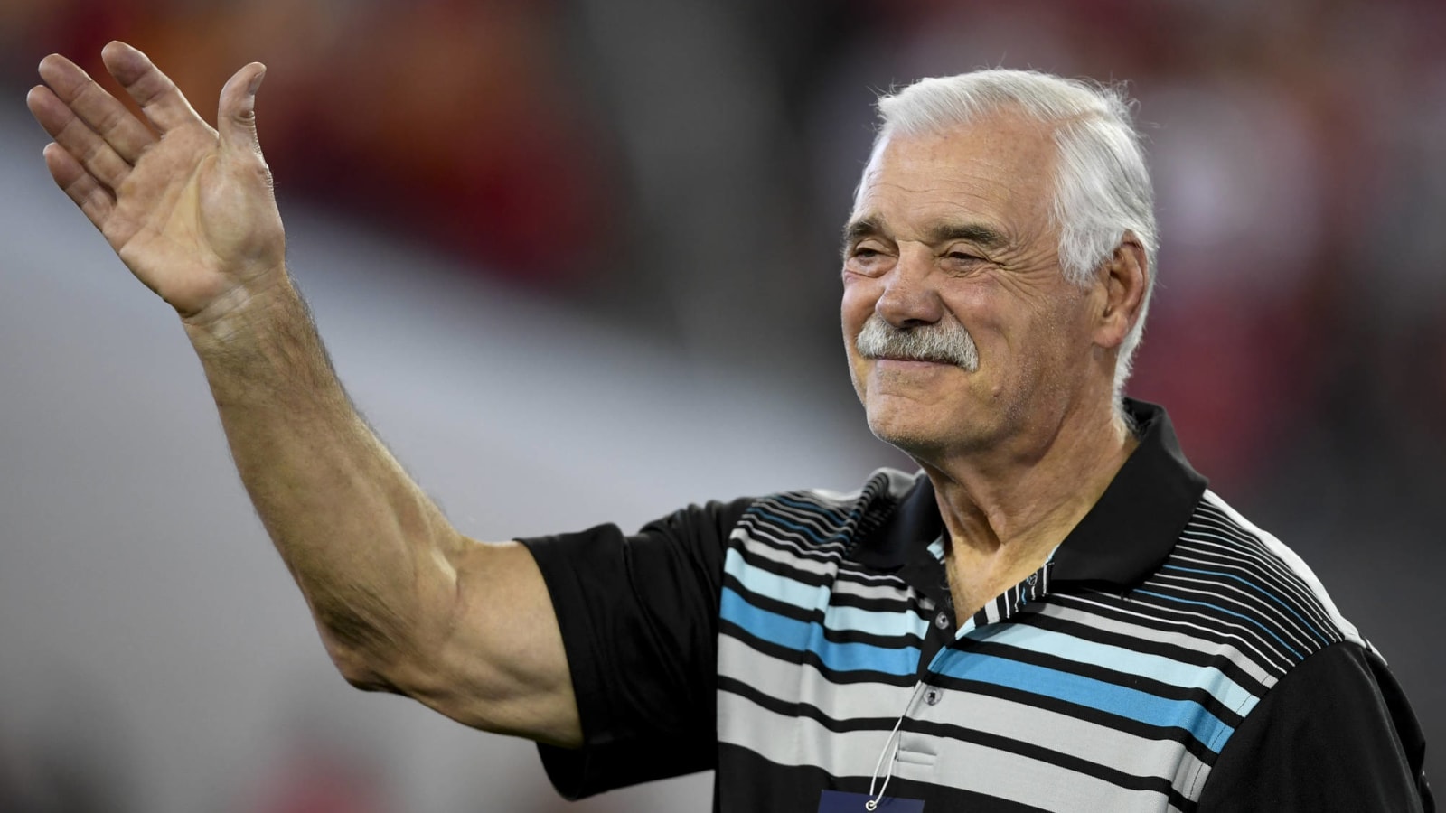 Larry Csonka, '72 Dolphins star, reacts to Steelers losing