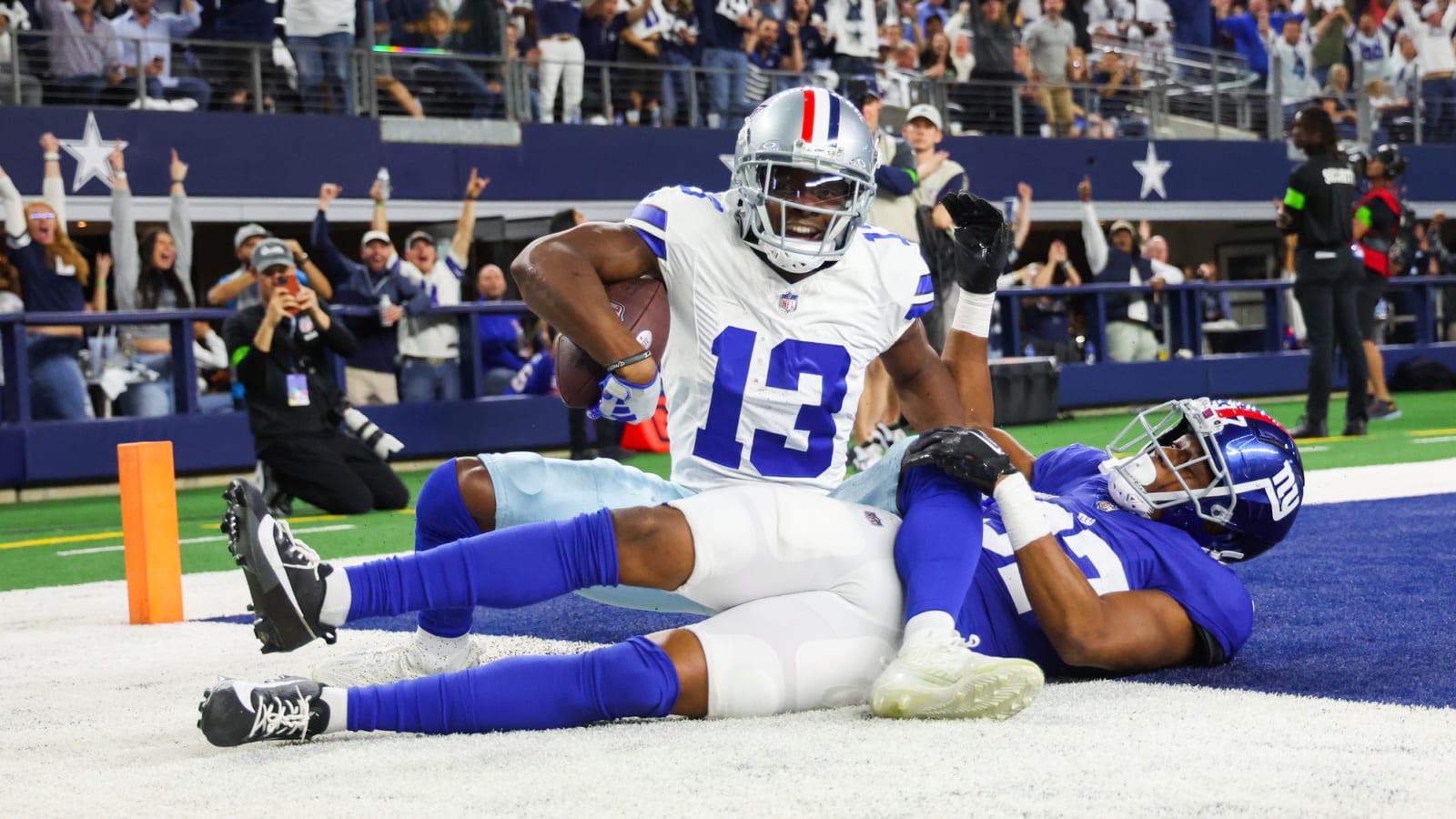 Seahawks Hosting WR Michael Gallup For Visit