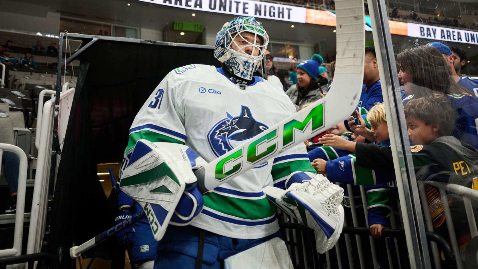 Canucks Recall Jonathan Lekkerimäki, Ty Young; Reassign Arturs Silovs