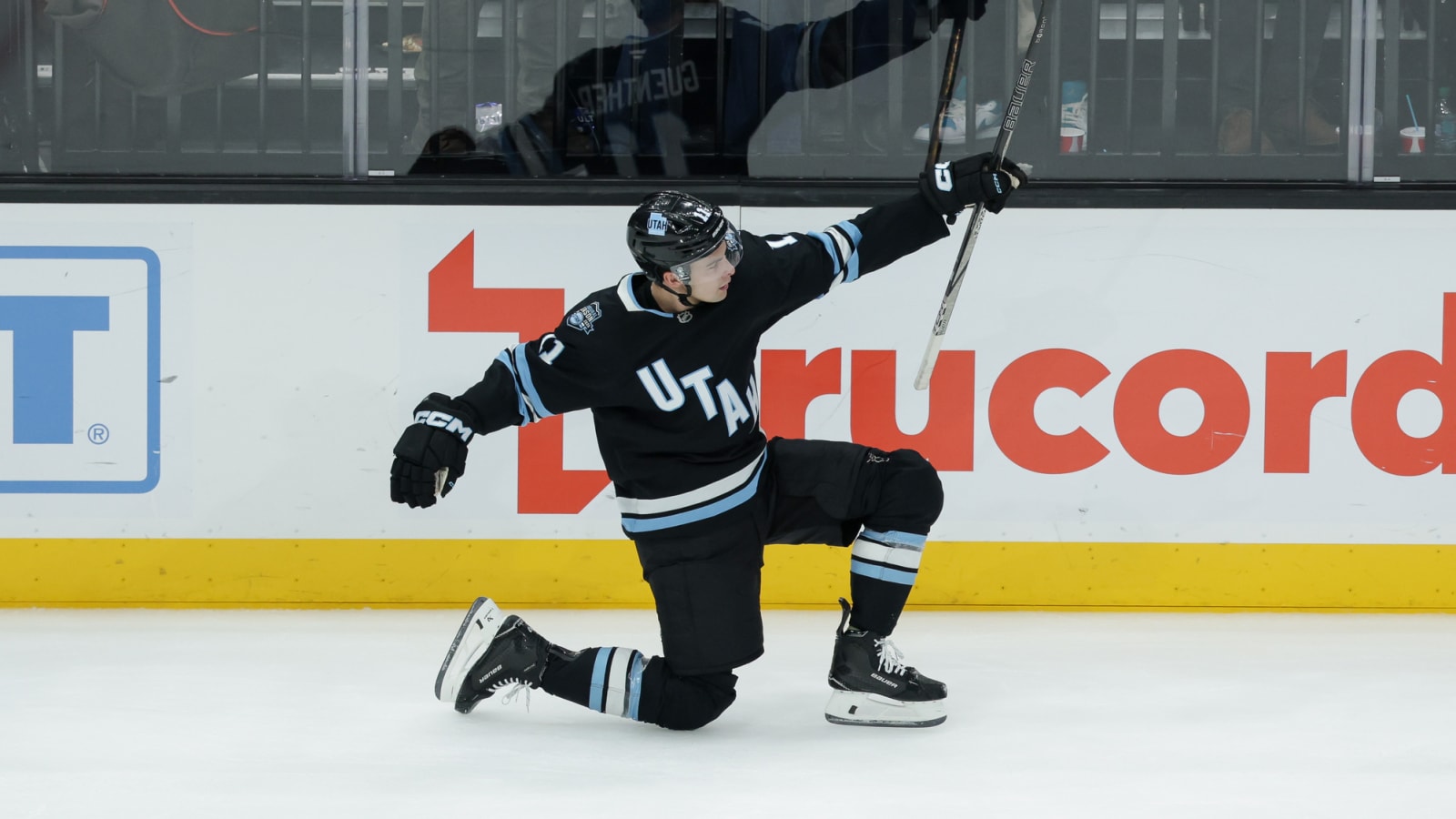 Guenther’s Big Night Lifts Utah over Flyers Tuesday Night