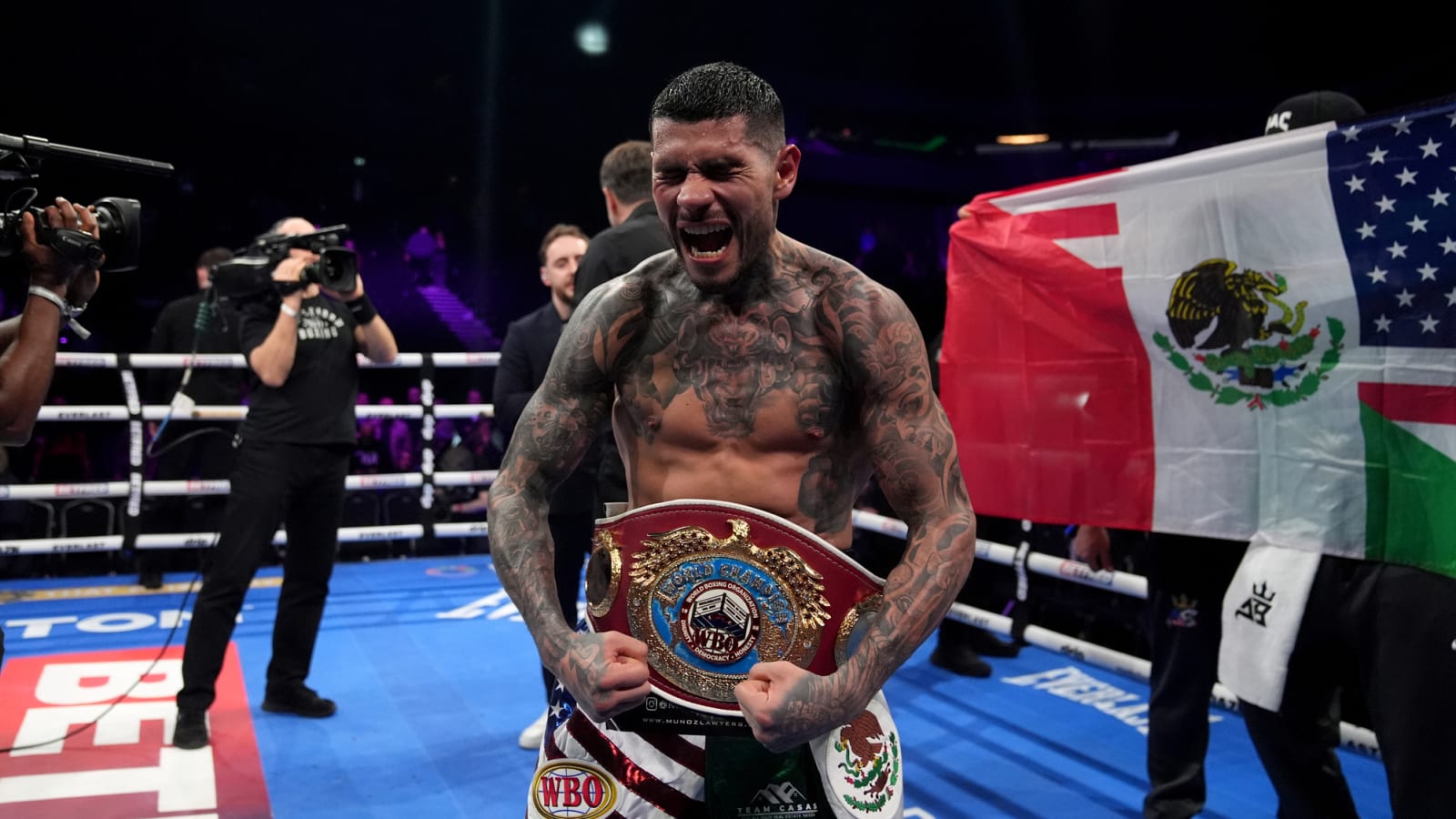 Catterall vs. Barboza Jr. Fight Results: Barboza Squeezes Out Split Decision Victory