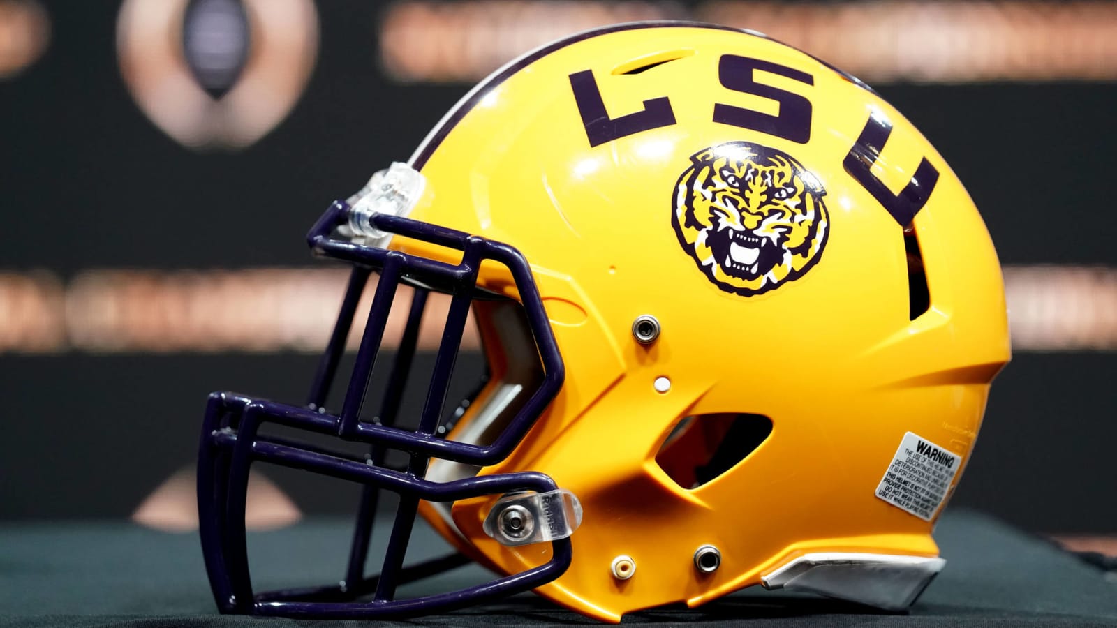 Report: Large number of LSU football players placed in quarantine