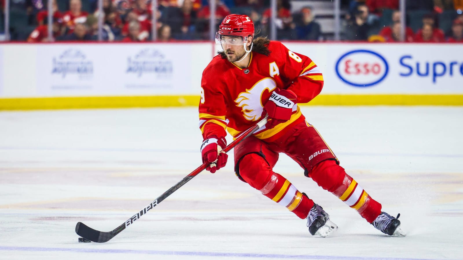 Calgary Flames trade defender Chris Tanev to Dallas Stars (New Jersey retains salary as third-party broker)