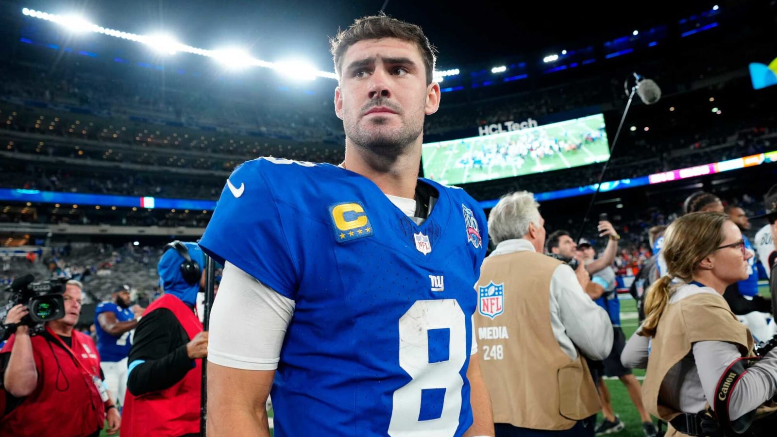 Giants release benched QB Daniel Jones