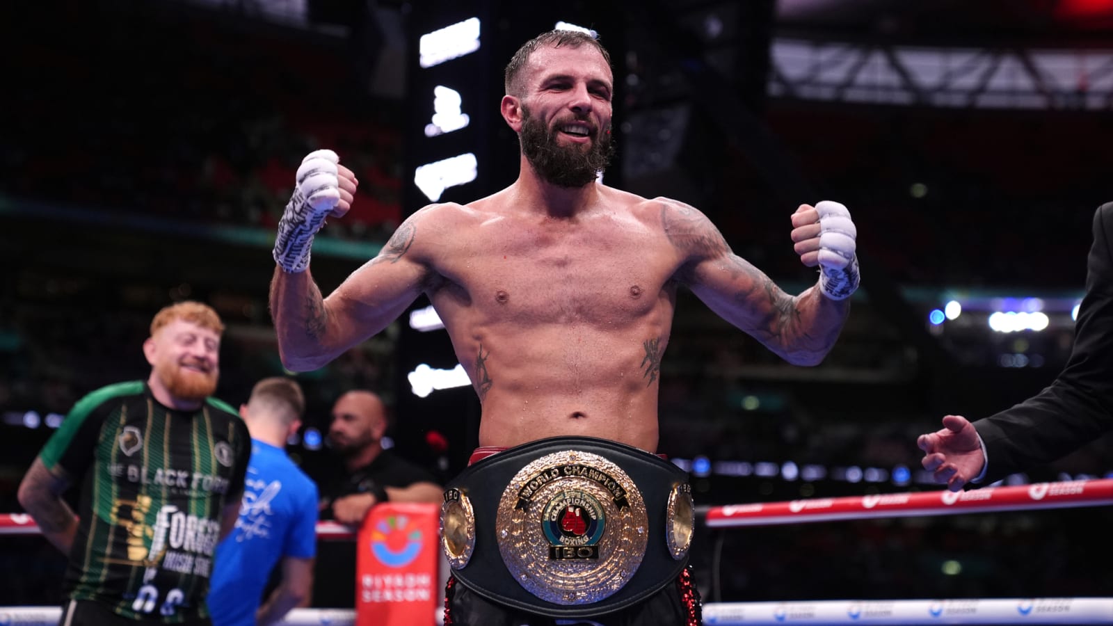 Anthony Cacace Impresses Against Josh Warrington on Joshua vs Dubois Undercard