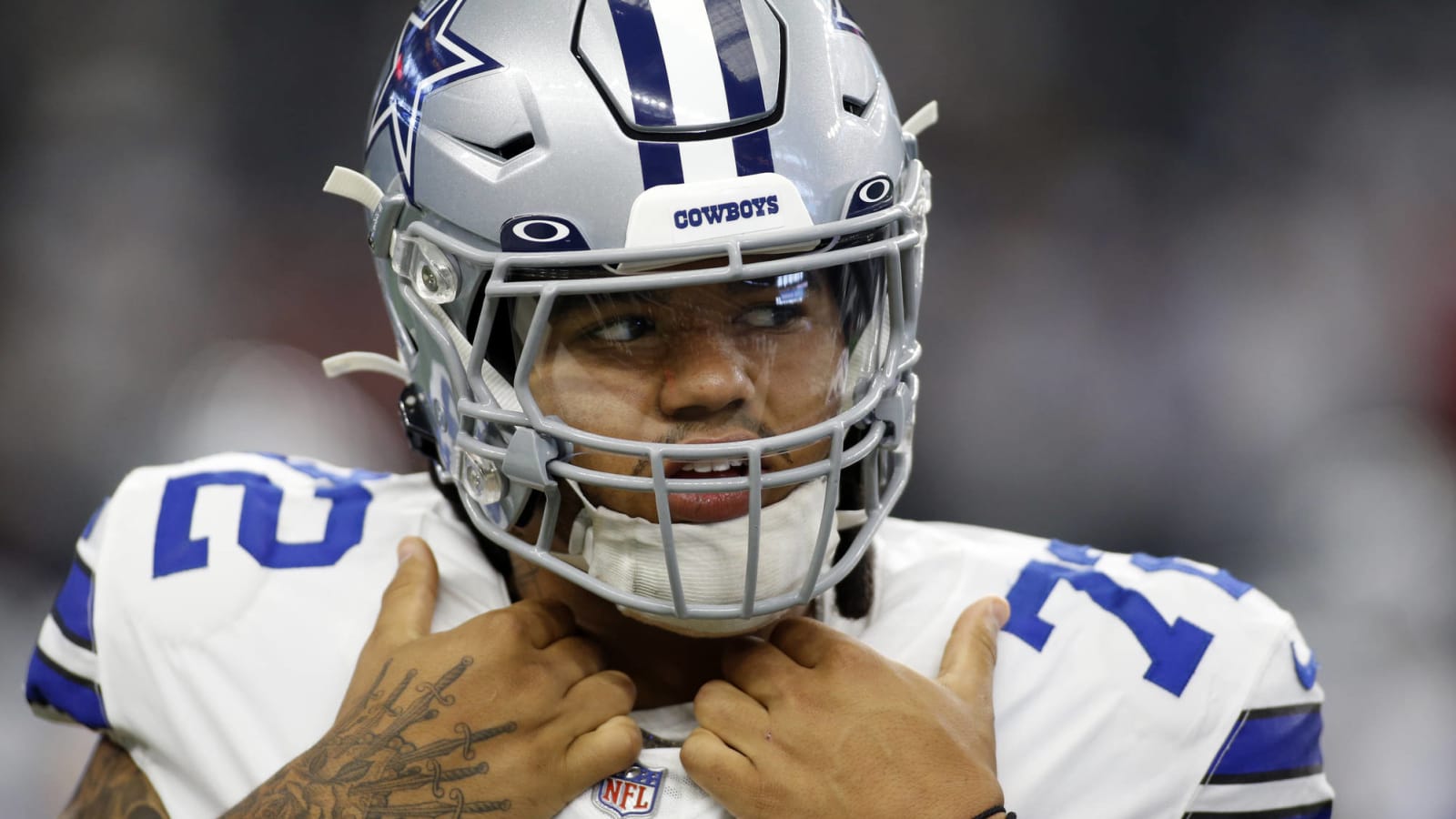 Cowboys DT Trysten Hill suspended for punching Raiders player