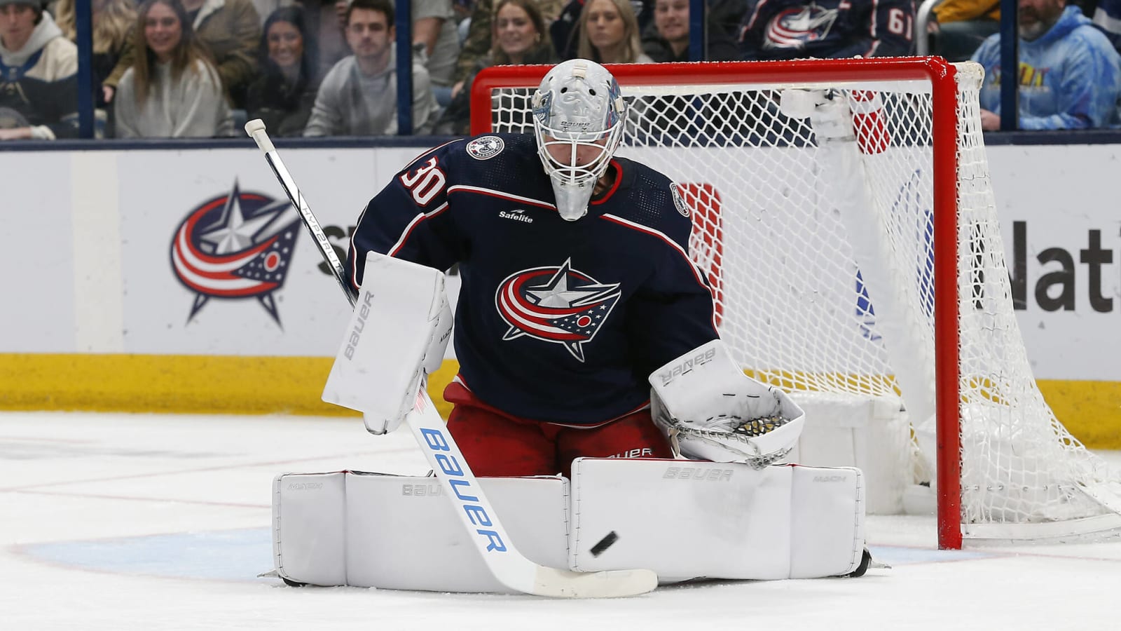 Carolina Hurricanes claim goaltender Spencer Martin off waivers