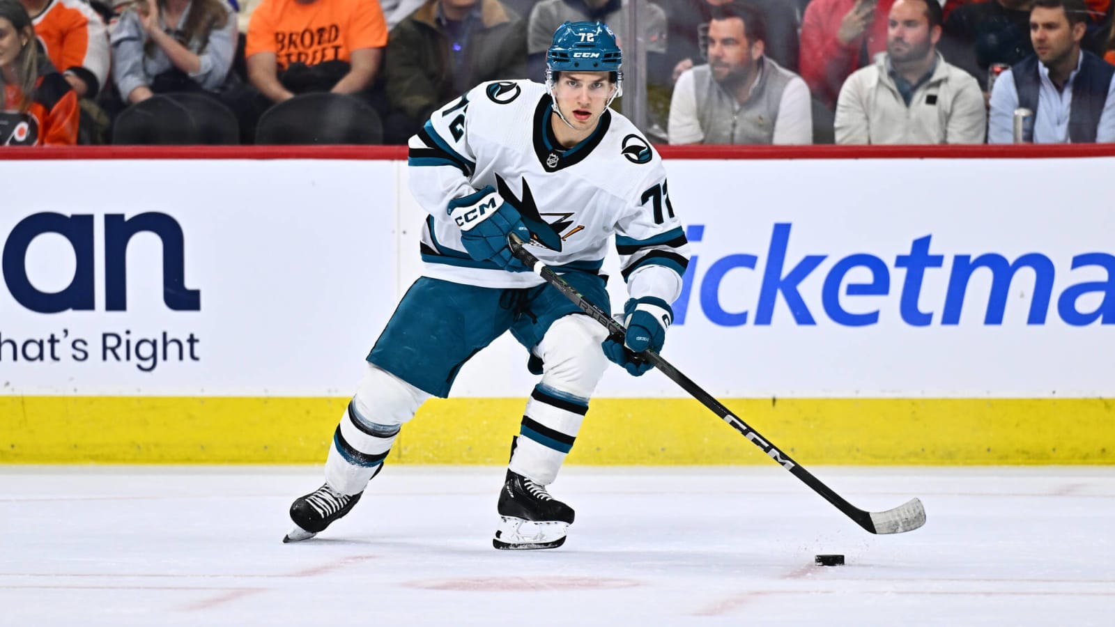 Eklund, Quinn on Moving Young Sharks Star to 4th Line