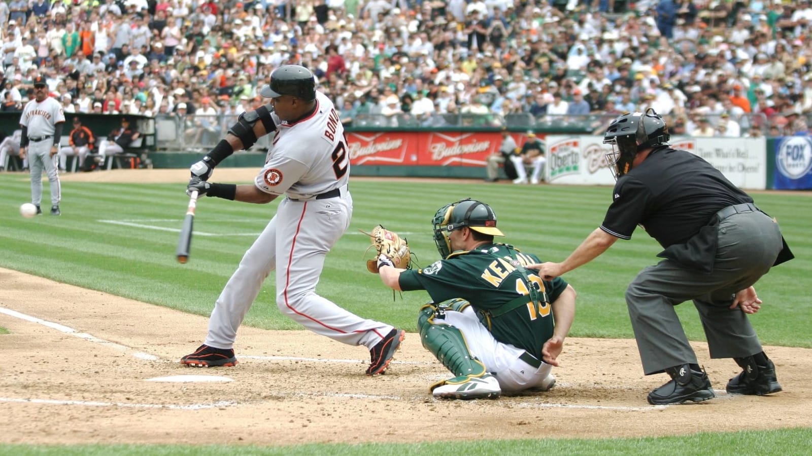 May 20 in sports history: No universal love for Bonds tying Babe